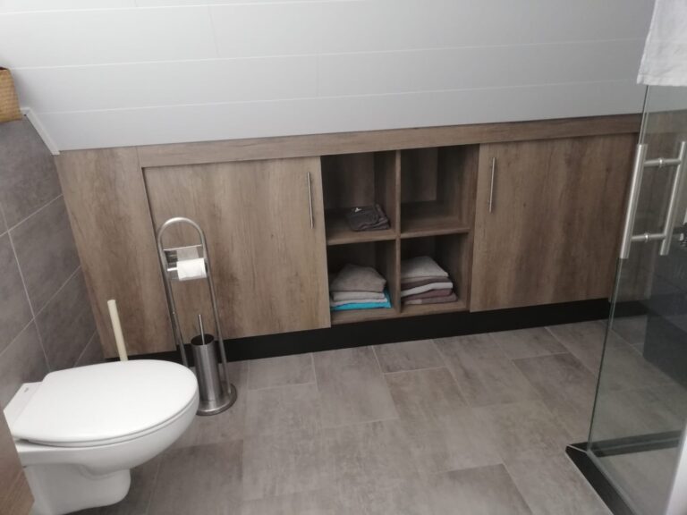 Meubelmakerij Geesteren - Badkamermeubel op Maat - CowMeubelen.nl